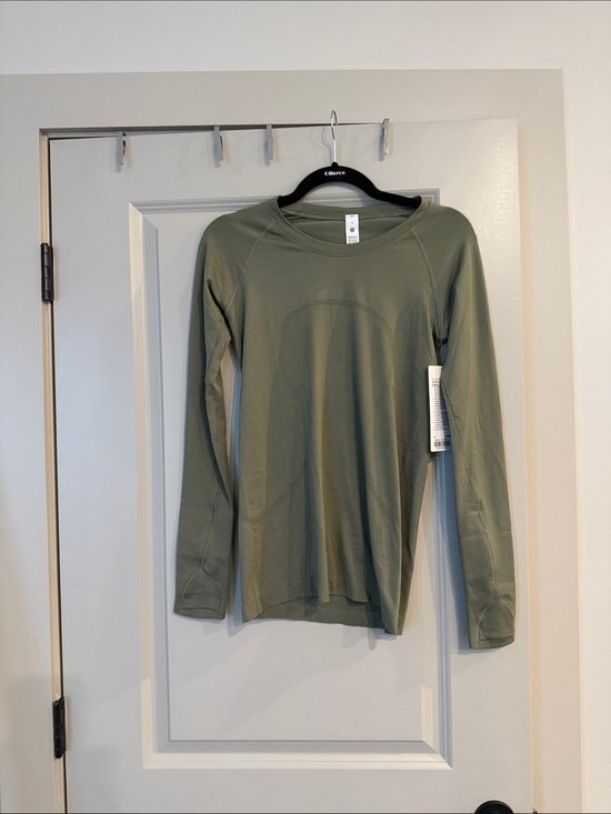 None Tops - lululemon swiftly tech long